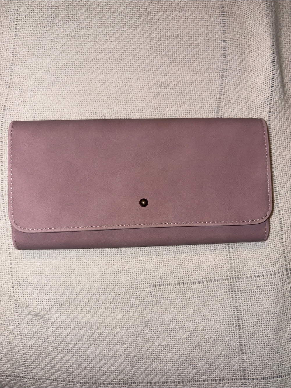 Universal Thread Mauve Snap Wallet